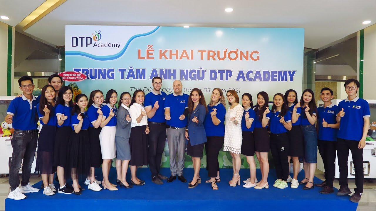 Khai-truong-trung-tam-anh-ngu-dtp-academy